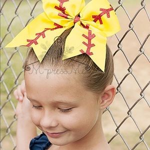 Baseball / softball bows